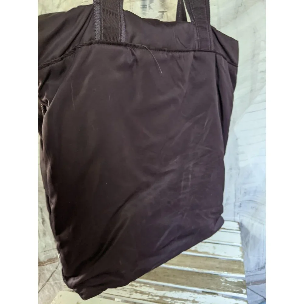 Lululemon gym workout bag large tote‎ purple duffle